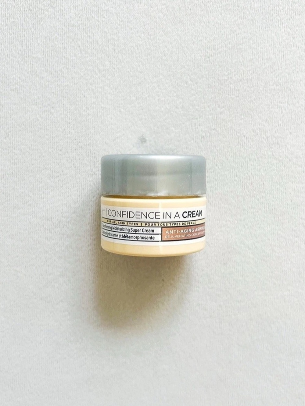 It Cosmetics Confidence in a Cream Anti-Aging Moisturizer